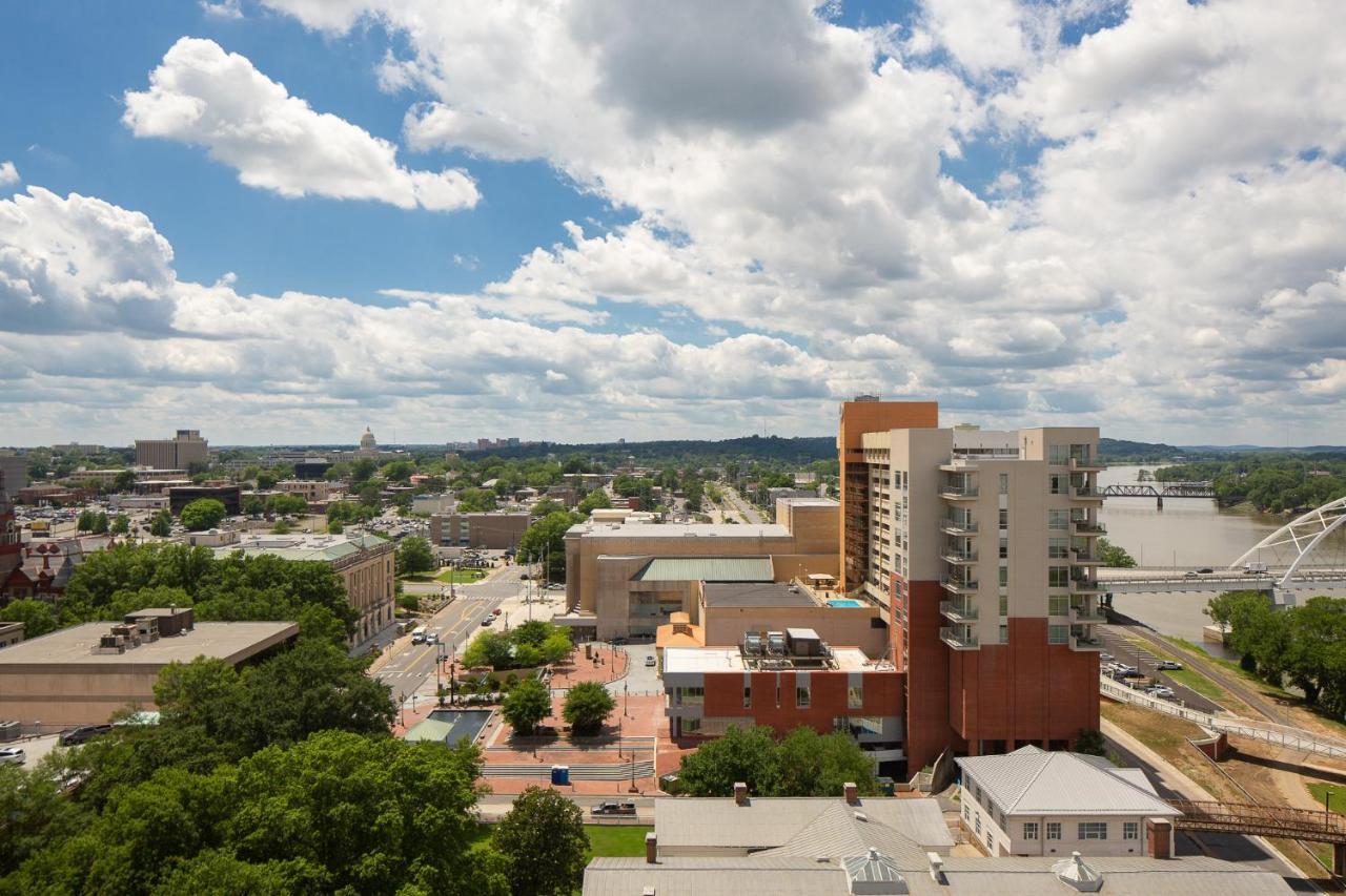 Little Rock Marriott Hotel Exterior photo