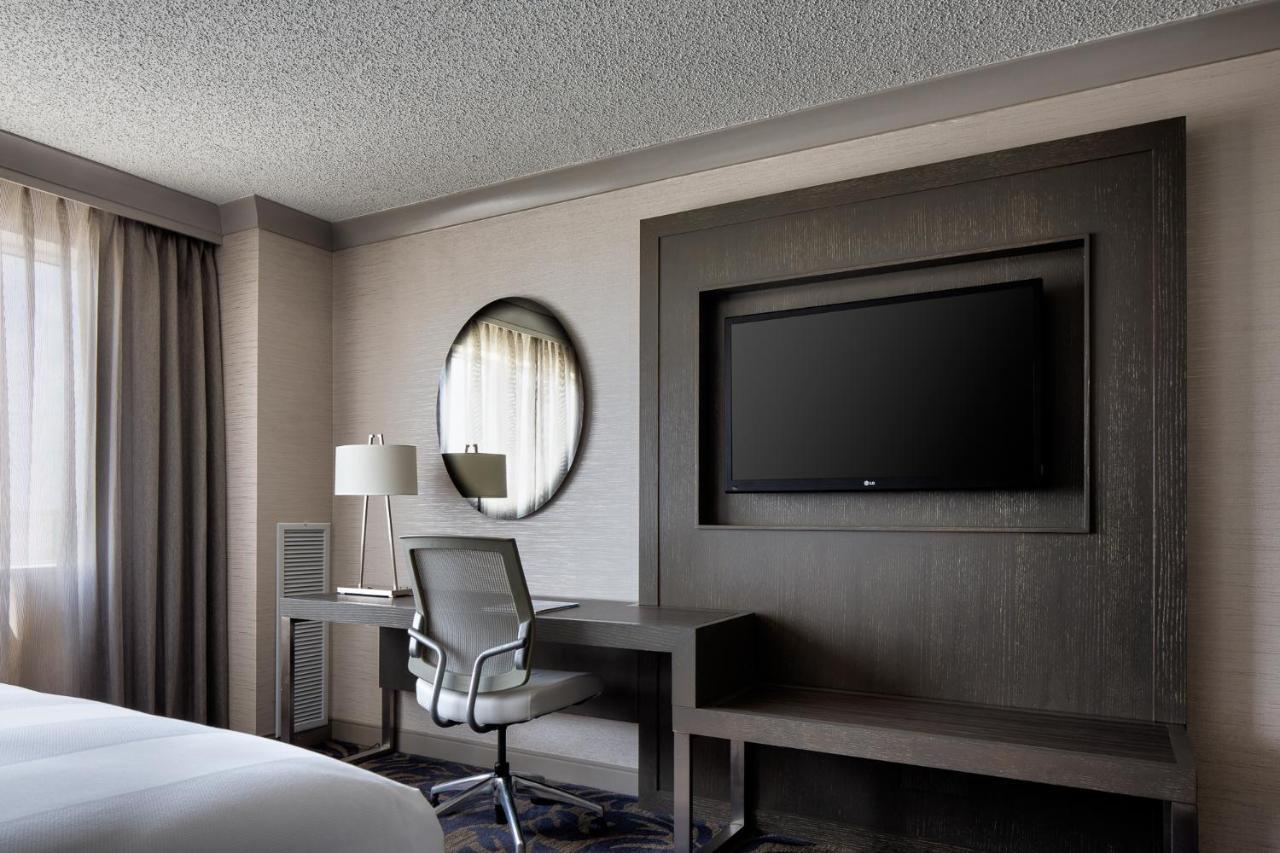 Little Rock Marriott Hotel Exterior photo
